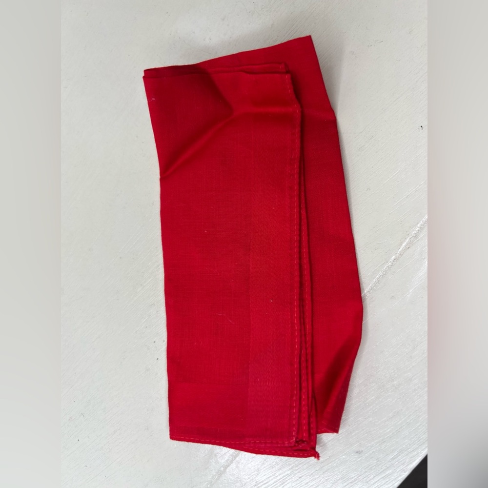 Vintage 1940’s Red Hankie/handkerchief